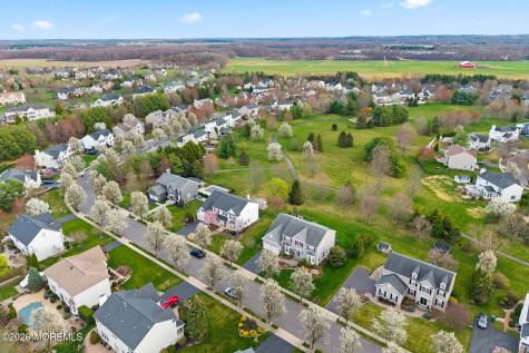 16 Heritage Drive Allentown NJ 08501