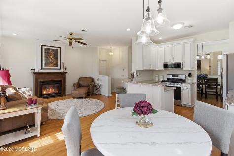 21 Lakeland Drive Barnegat NJ 08005