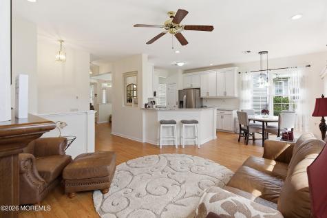 21 Lakeland Drive Barnegat NJ 08005