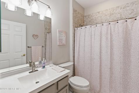 21 Lakeland Drive Barnegat NJ 08005