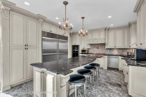 24 Bartram Road Englishtown NJ 07726