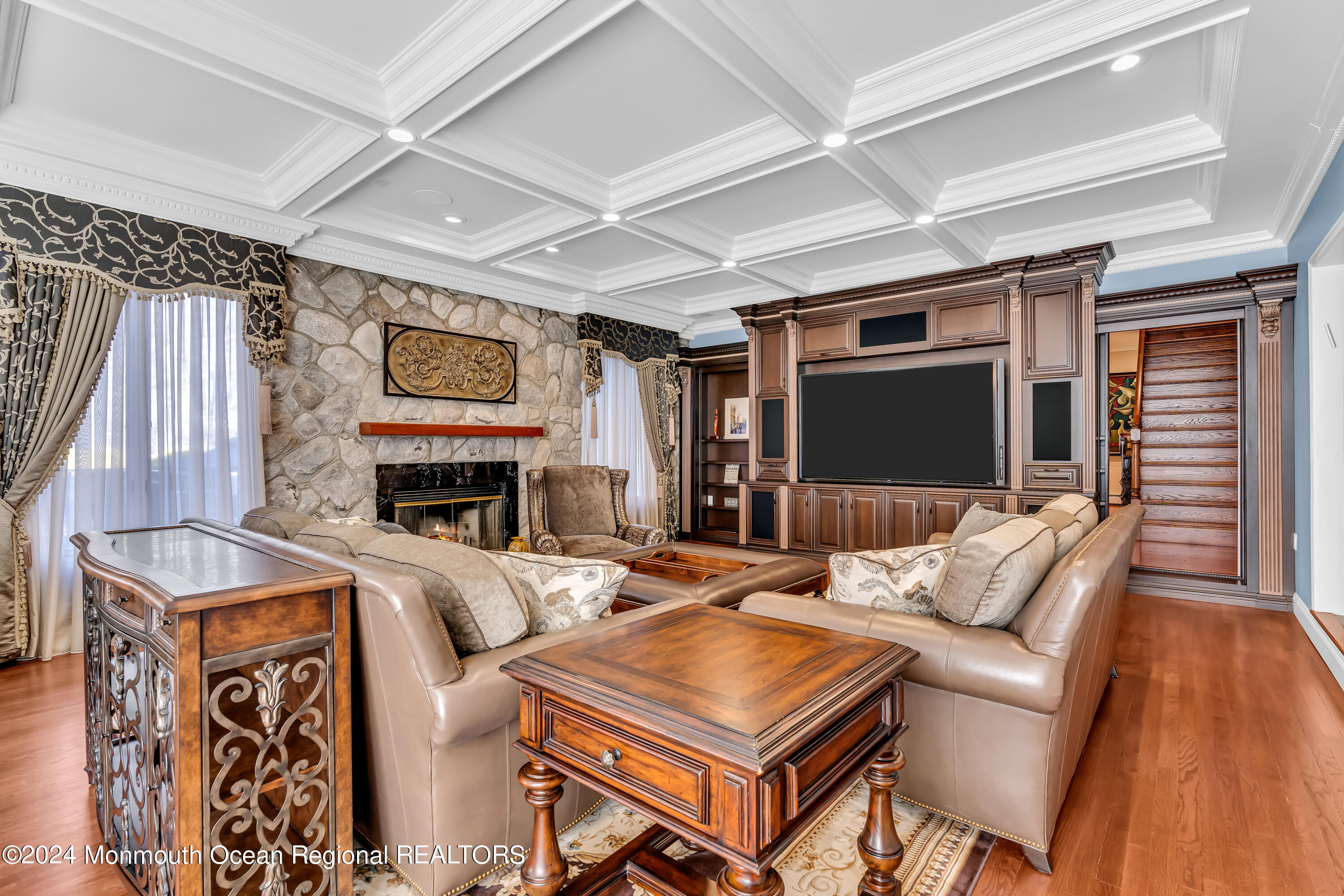 24 Bartram Road Englishtown NJ 07726
