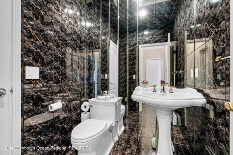 24 Bartram Road Englishtown NJ 07726