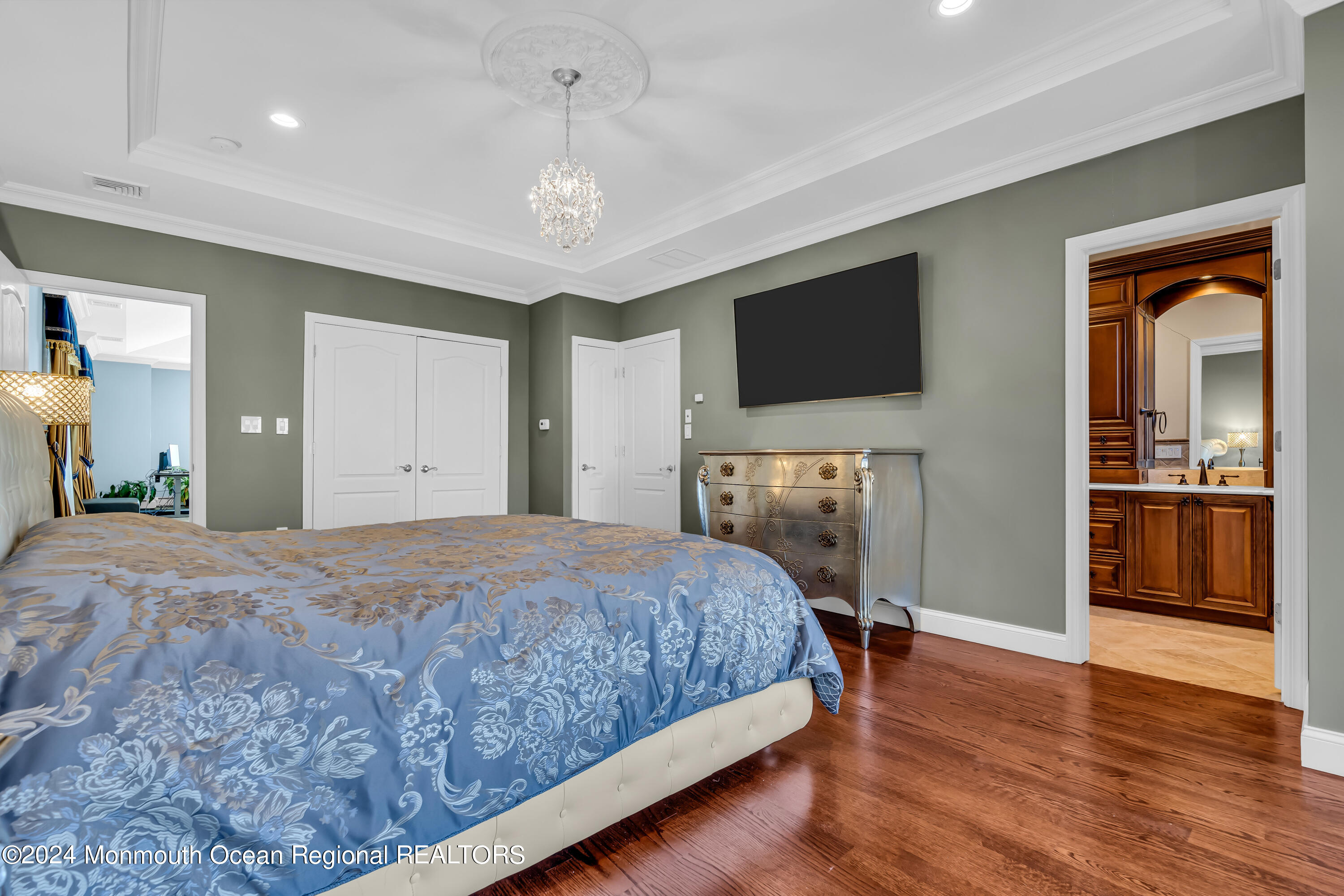 24 Bartram Road Englishtown NJ 07726
