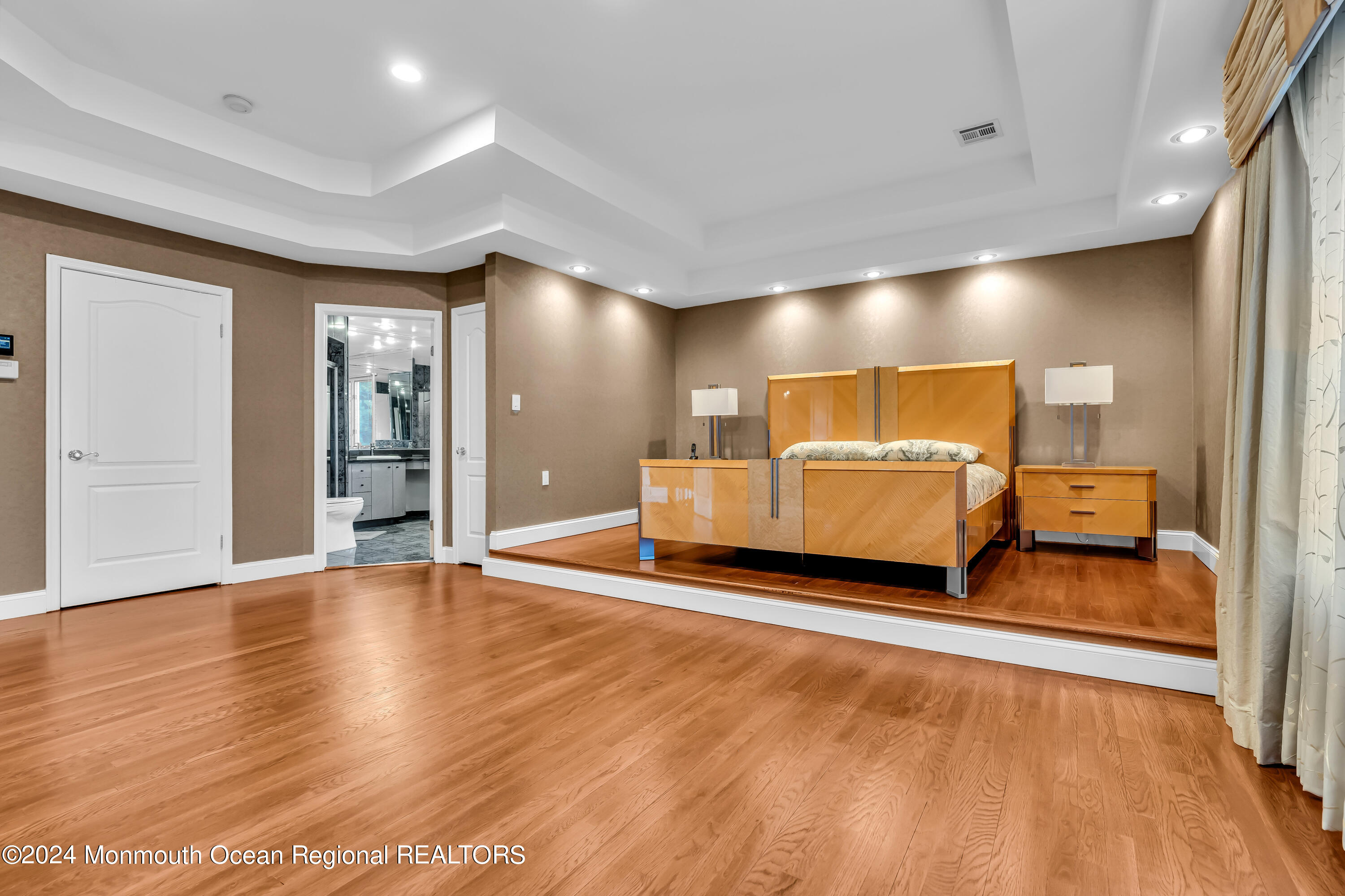 24 Bartram Road Englishtown NJ 07726