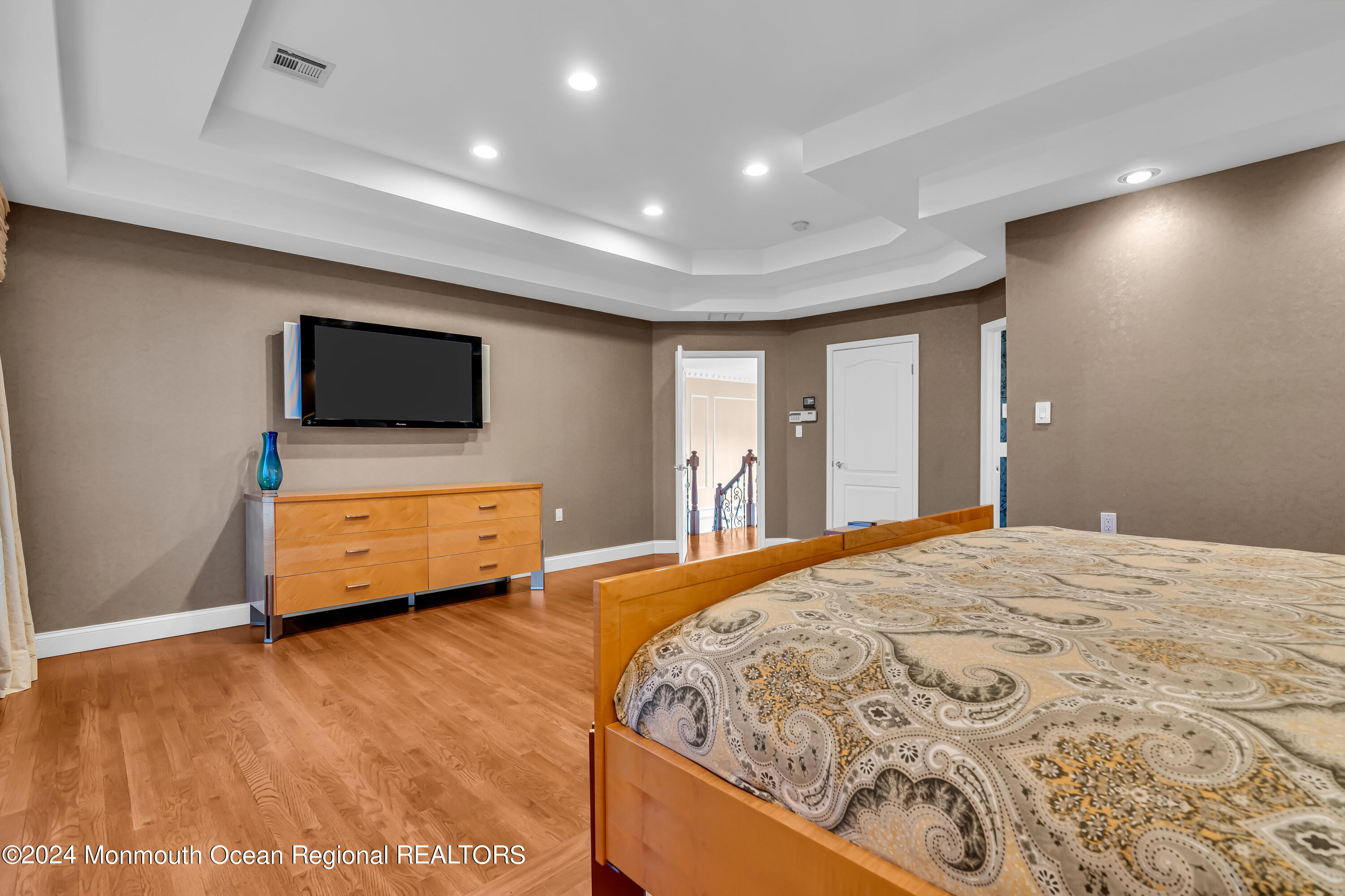 24 Bartram Road Englishtown NJ 07726