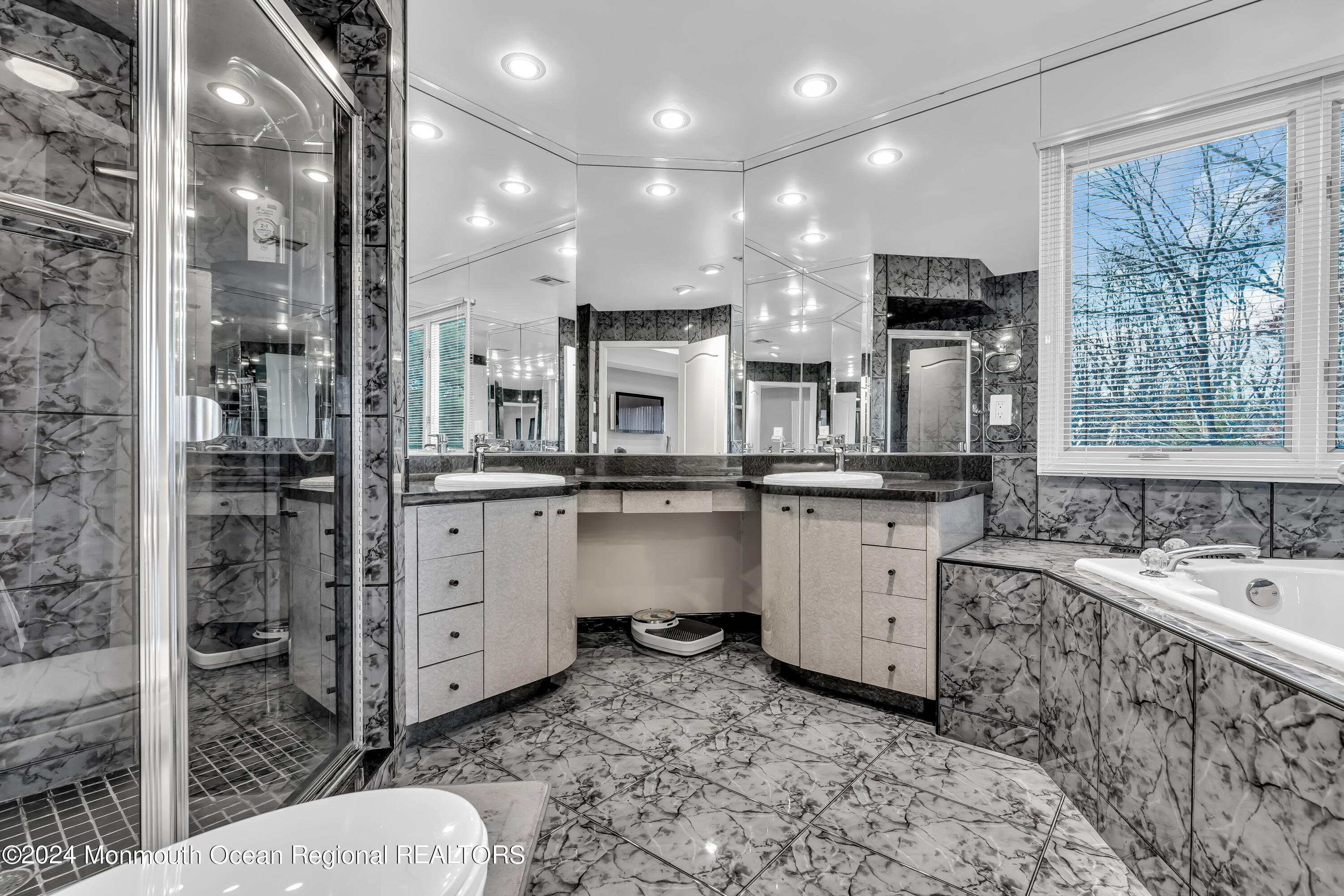 24 Bartram Road Englishtown NJ 07726