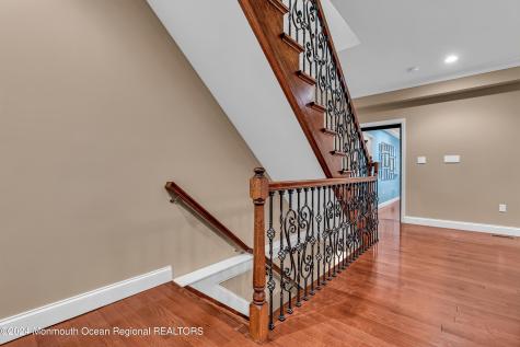 24 Bartram Road Englishtown NJ 07726