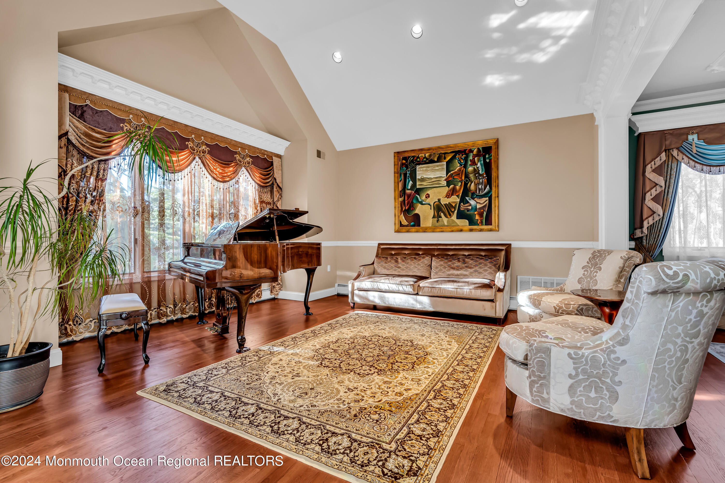 24 Bartram Road Englishtown NJ 07726