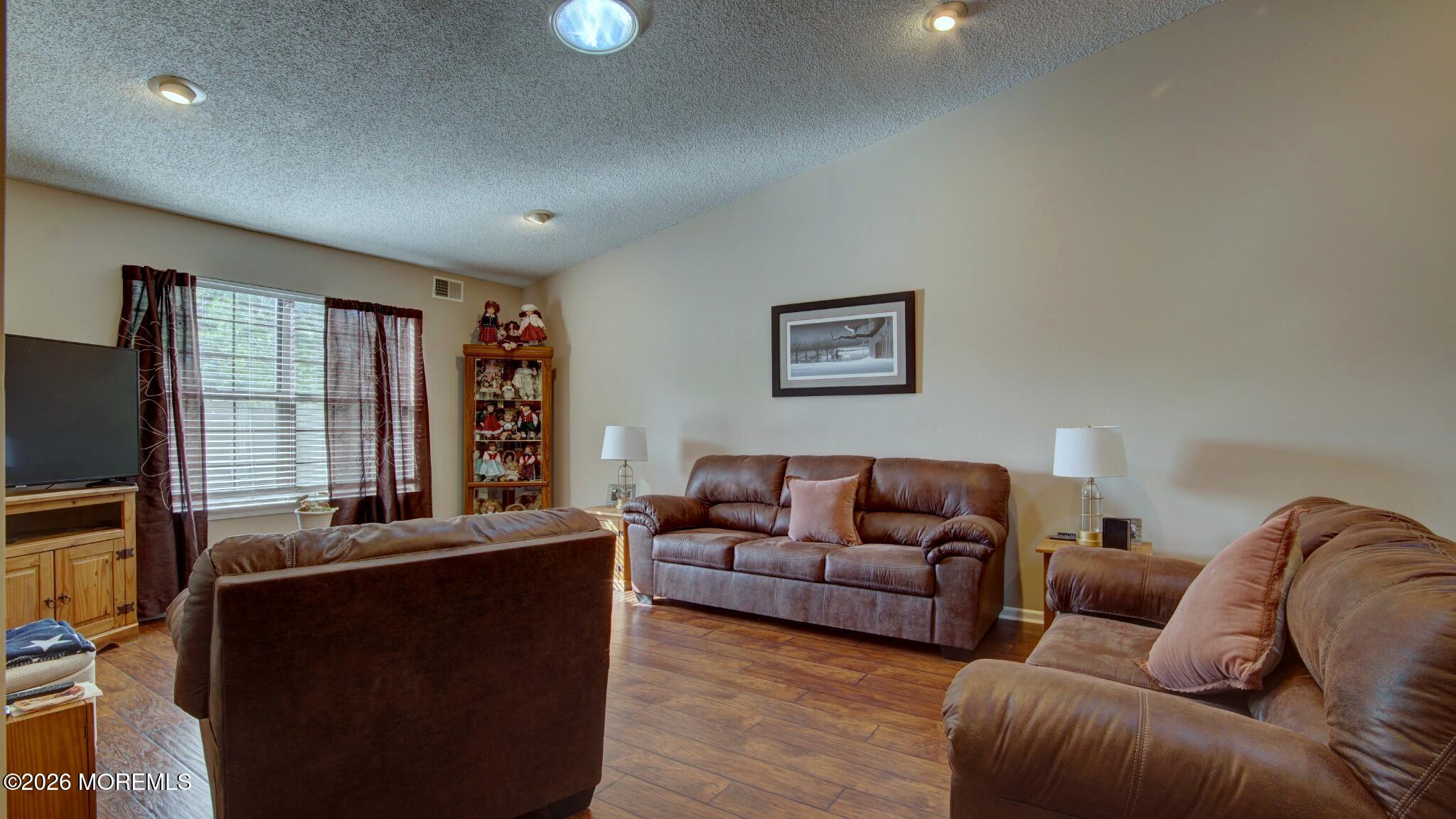 7 Hampton Drive Marlboro NJ 07746