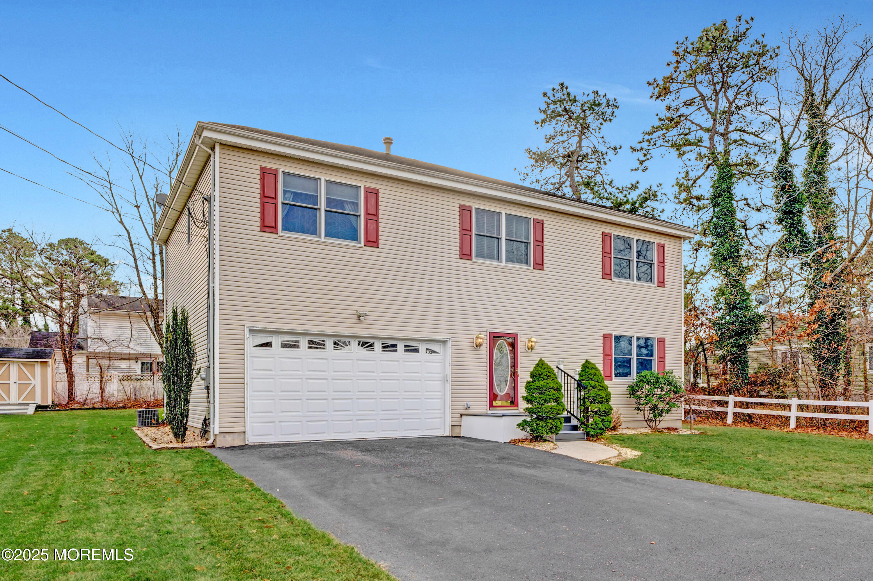 732 Wellington Avenue Toms River NJ 08757