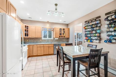 732 Wellington Avenue Toms River NJ 08757