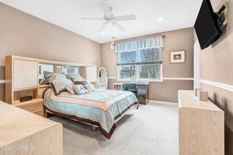 732 Wellington Avenue Toms River NJ 08757