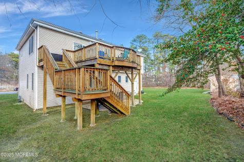 732 Wellington Avenue Toms River NJ 08757