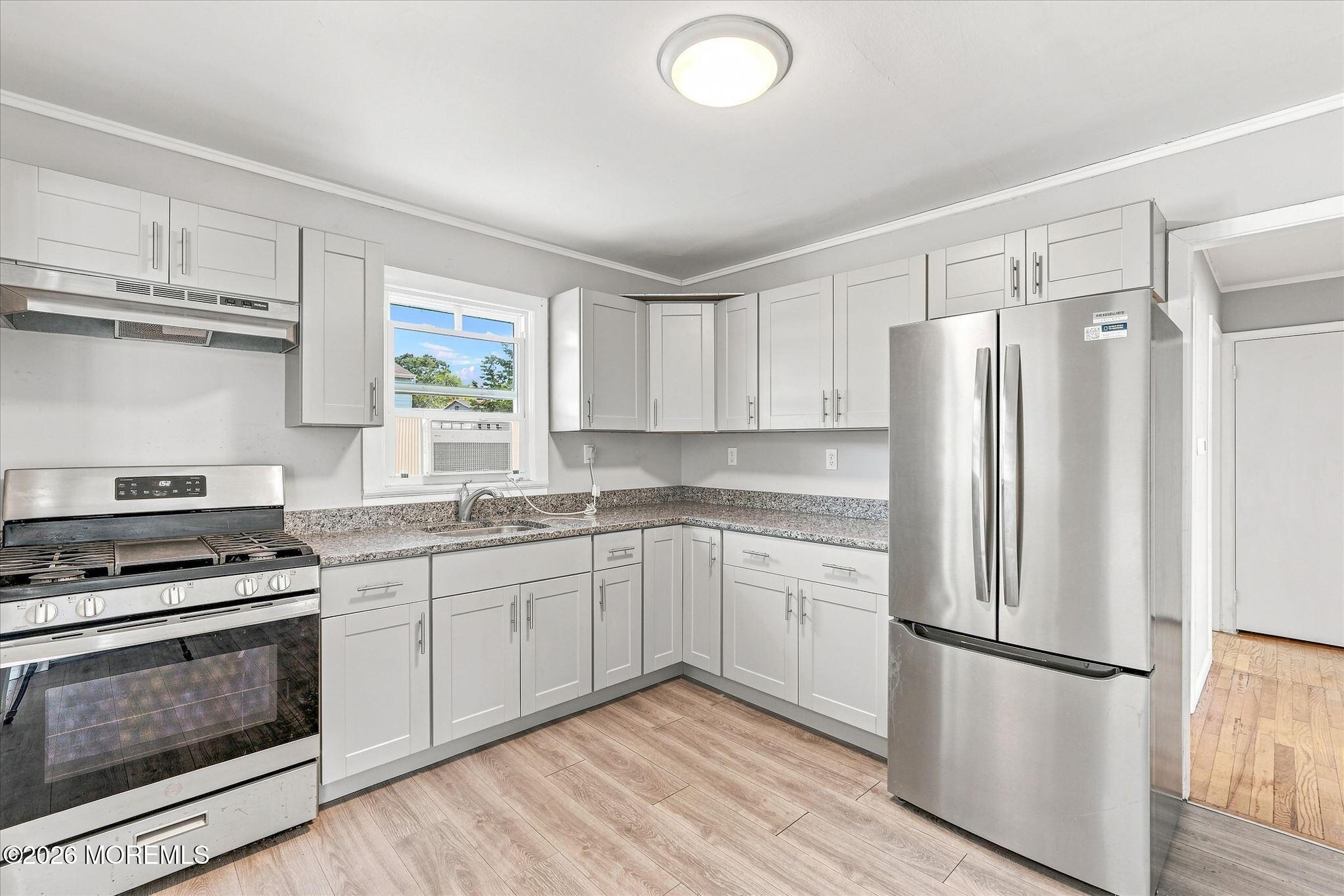 909 Clairmore Avenue Lanoka Harbor NJ 08734