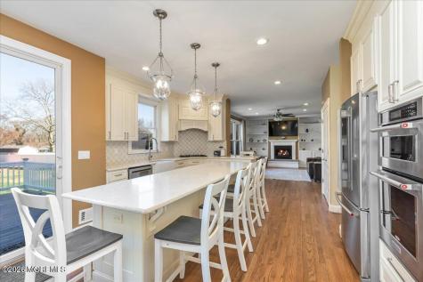 234 Hamiltonian Drive Red Bank NJ 07701