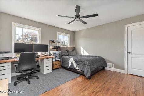 234 Hamiltonian Drive Red Bank NJ 07701