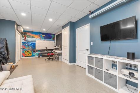 234 Hamiltonian Drive Red Bank NJ 07701