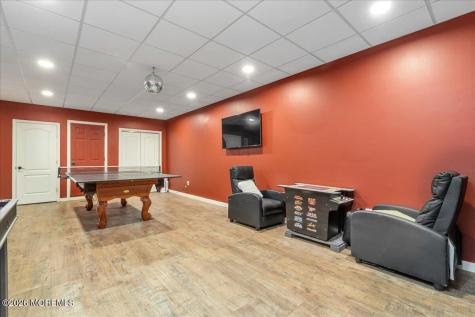 234 Hamiltonian Drive Red Bank NJ 07701