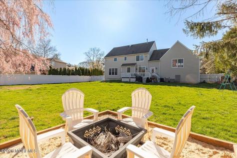 234 Hamiltonian Drive Red Bank NJ 07701