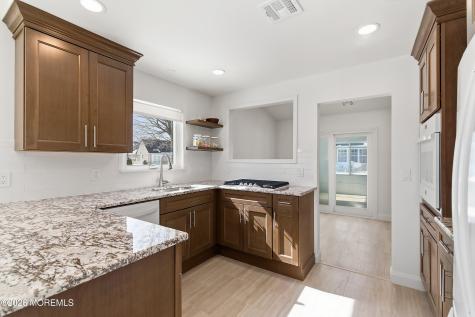 4 Otley Court Berkeley NJ 08721