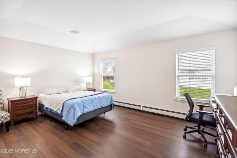4 Otley Court Berkeley NJ 08721