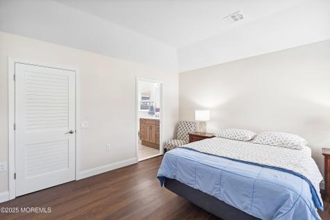 4 Otley Court Berkeley NJ 08721