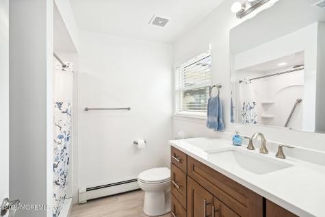 4 Otley Court Berkeley NJ 08721
