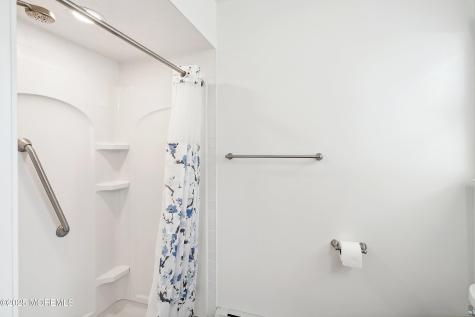 4 Otley Court Berkeley NJ 08721