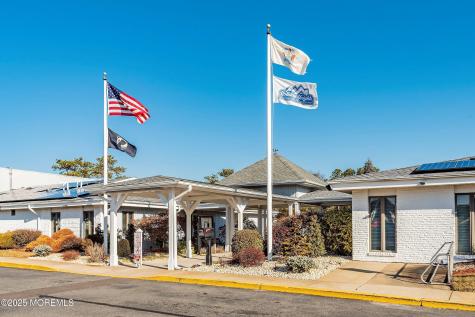 4 Otley Court Berkeley NJ 08721