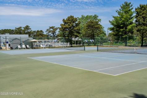 4 Otley Court Berkeley NJ 08721