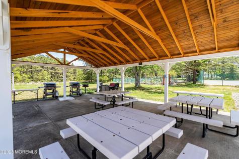 4 Otley Court Berkeley NJ 08721