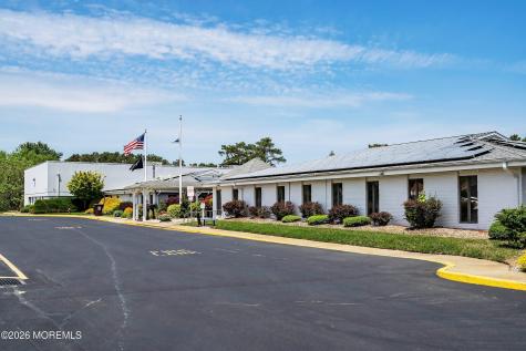 4 Otley Court Berkeley NJ 08721