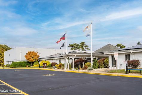 4 Otley Court Berkeley NJ 08721