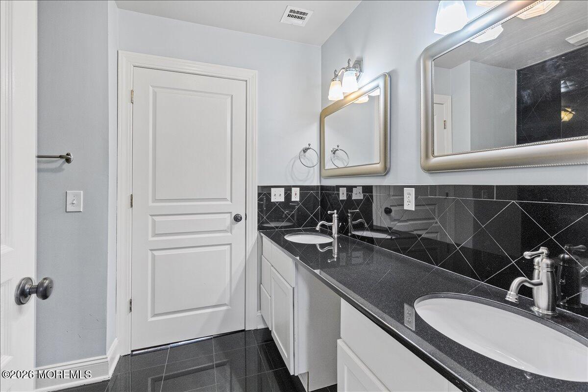 314 Smithburg Road Manalapan NJ 07726