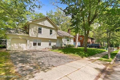 125 Finchley Boulevard Lakewood NJ 08701