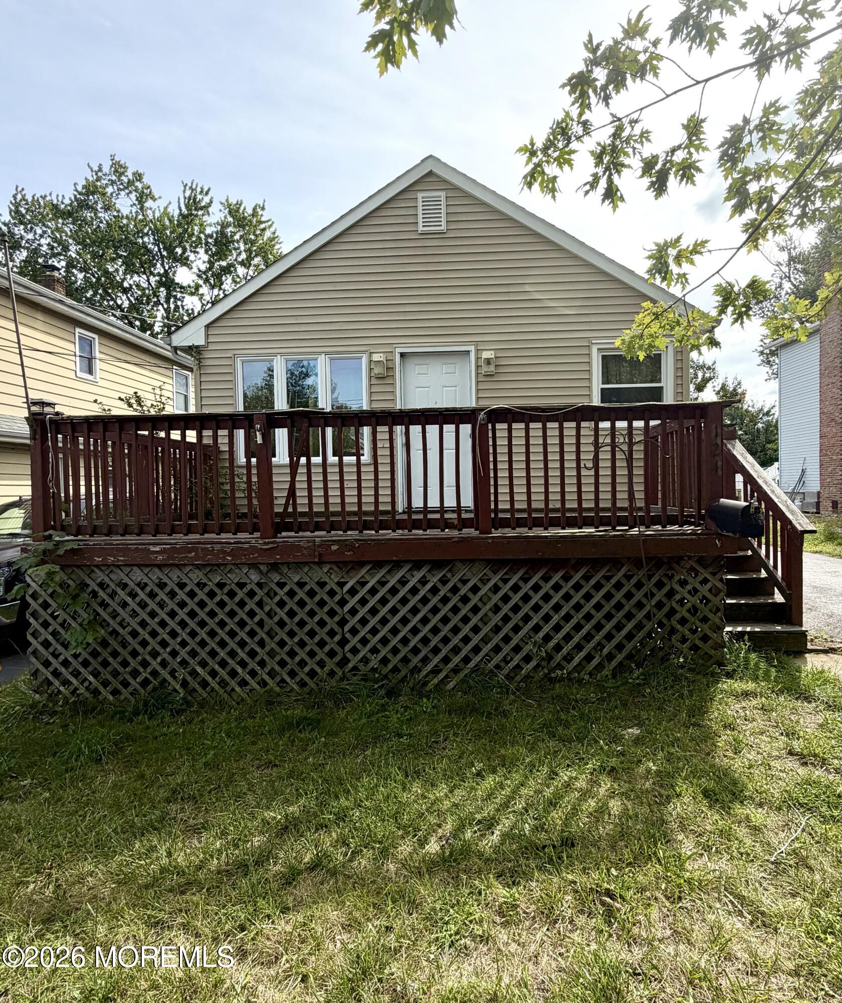 124 Burlington Avenue Leonardo NJ 07737