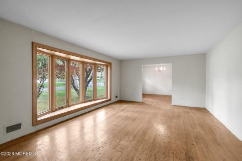 71 Marcshire Drive Middletown NJ 07748