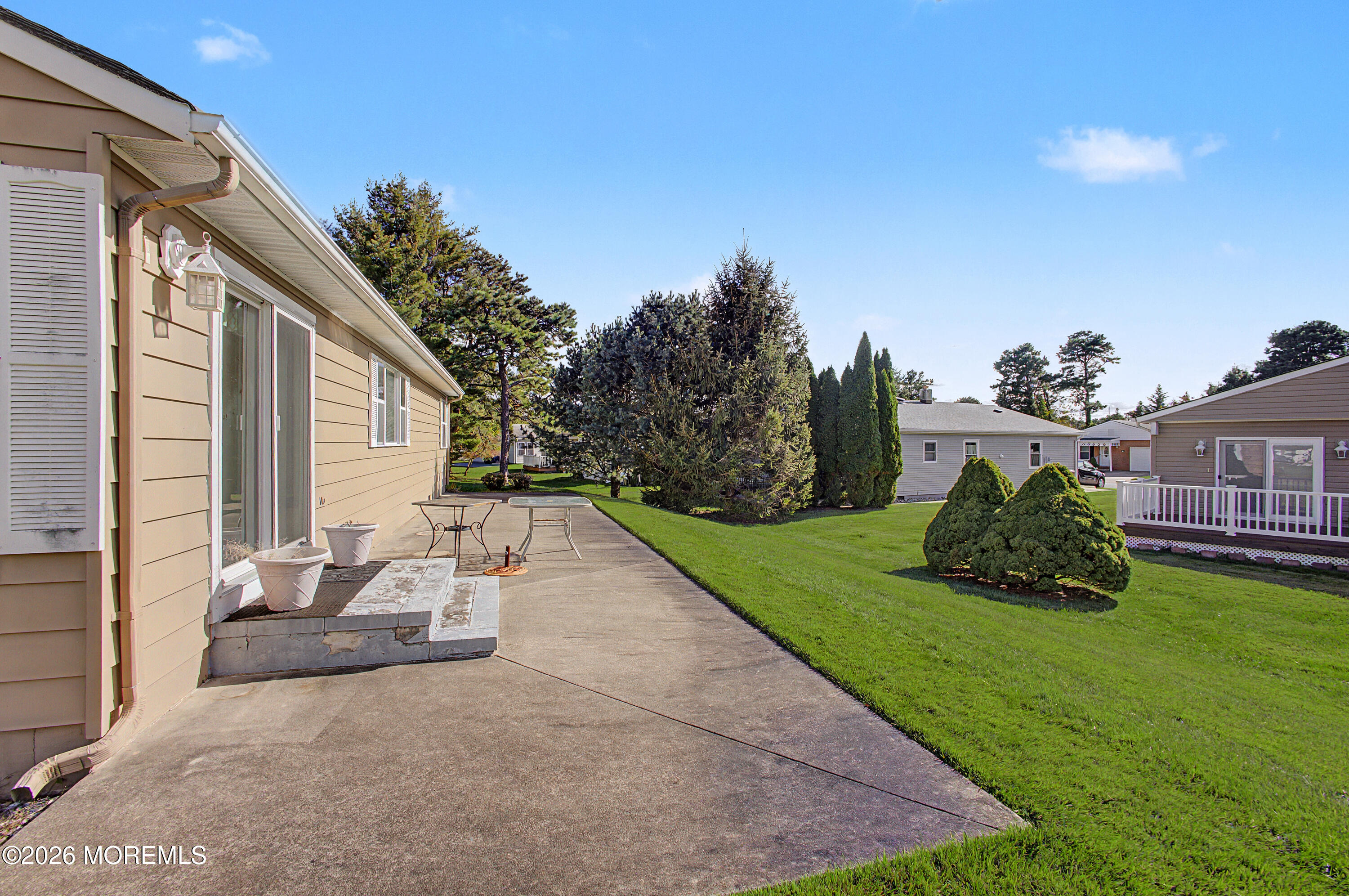 17 Jobson Court Toms River NJ 08757