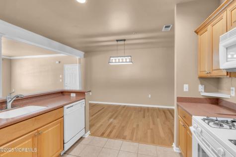 219 Sophee Lane Lakewood NJ 08701
