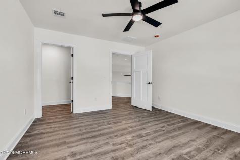318 E Cape May Avenue Ocean Gate NJ 08740
