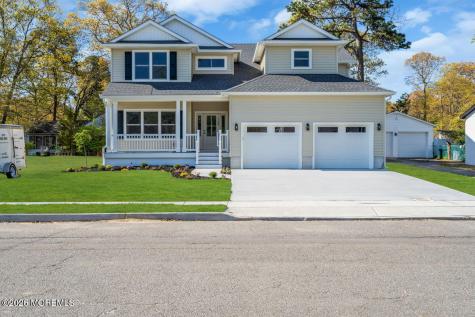 318 E Cape May Avenue Ocean Gate NJ 08740