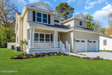 318 E Cape May Avenue Ocean Gate NJ 08740