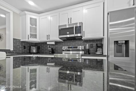 139 Wein Market Freehold NJ 07728
