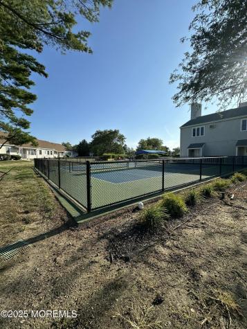 139 Wein Market Freehold NJ 07728