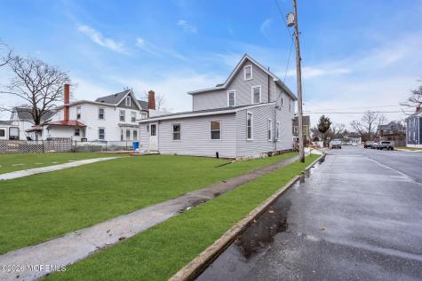 104 Maple Street Clayton NJ 08312