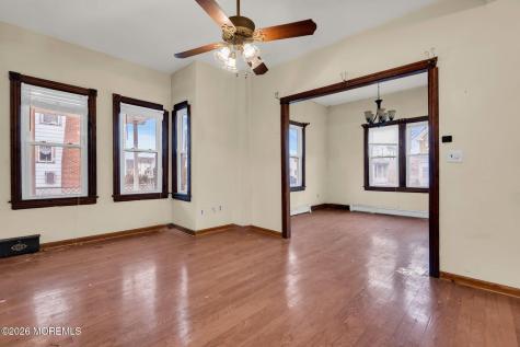104 Maple Street Clayton NJ 08312