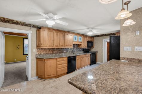 104 Maple Street Clayton NJ 08312