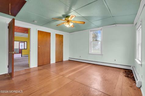104 Maple Street Clayton NJ 08312