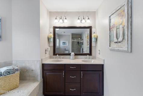 8 Arboretum Drive Jackson NJ 08527
